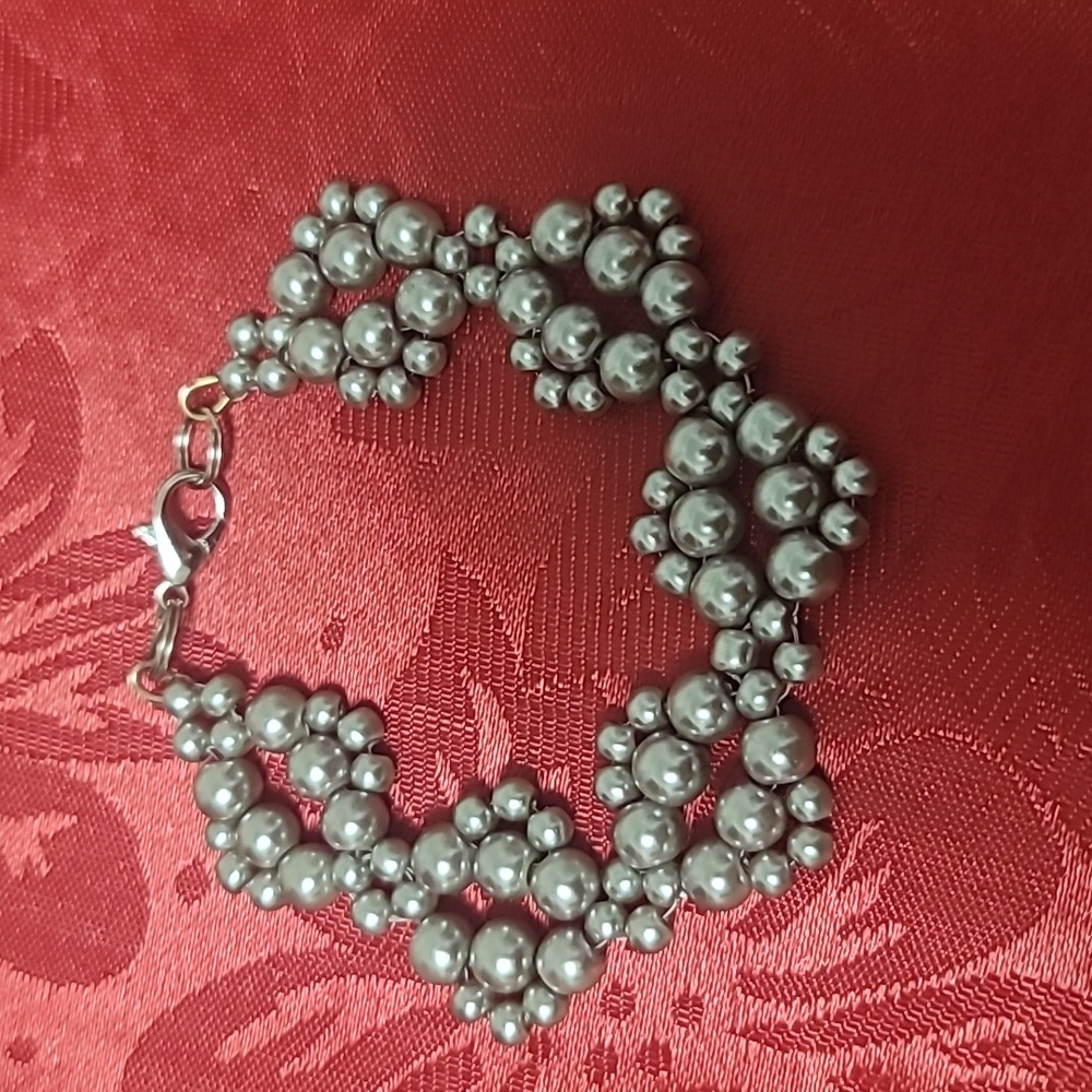 Handmade Silver and Gray Pearl Bracelet - 7 Inches - Picture 2 of 8